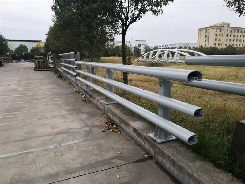 景區(qū)公路護(hù)欄